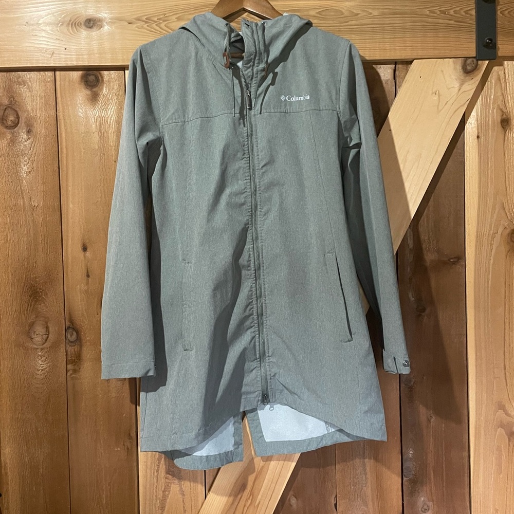 Two Columbia jackets, women’s Medium